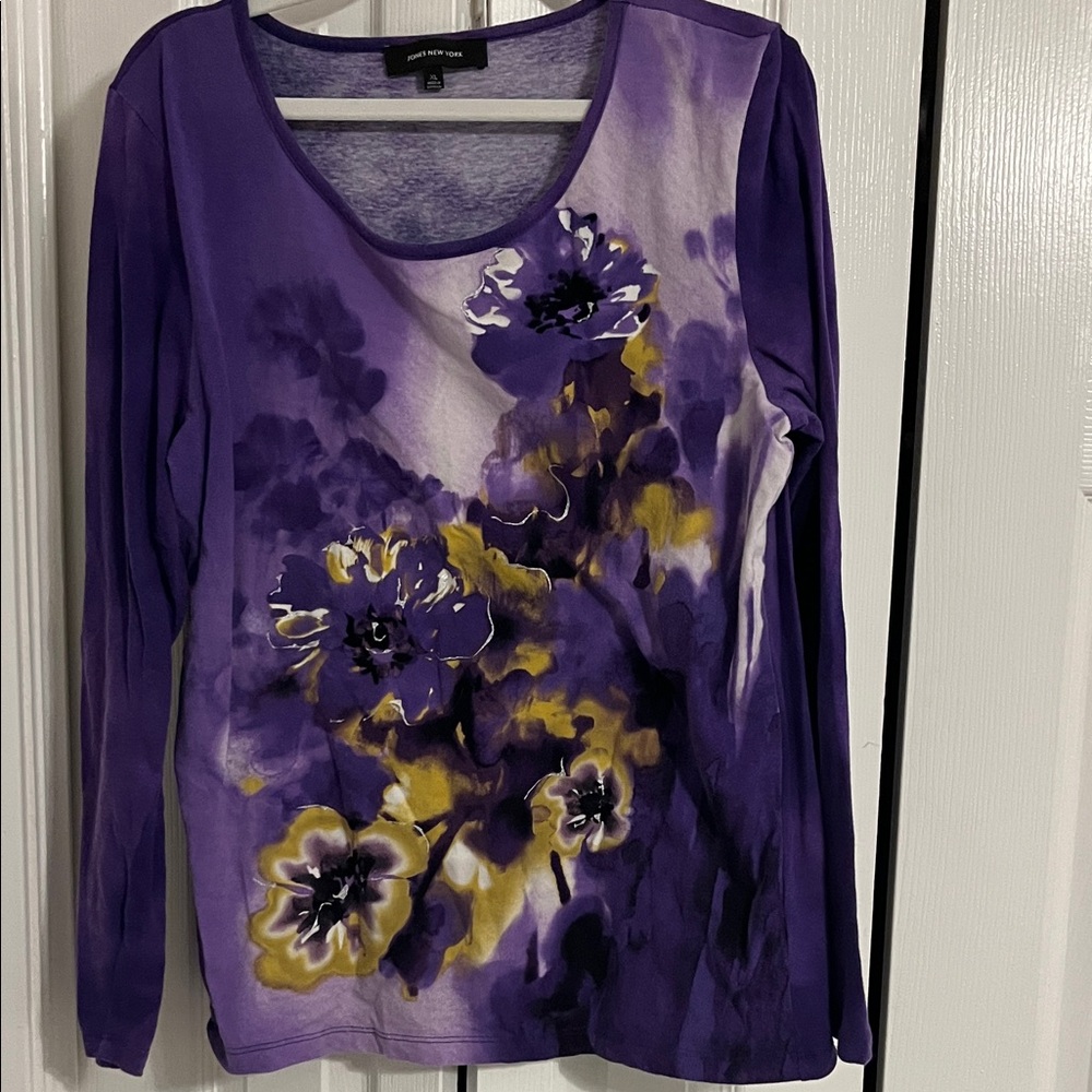 Jones New York Purple and Yellow Floral Long Sleeve Tee